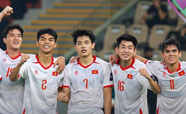 Hình ảnh các kênh hỗ trợ khách hàng đa dạng của hy88 apk